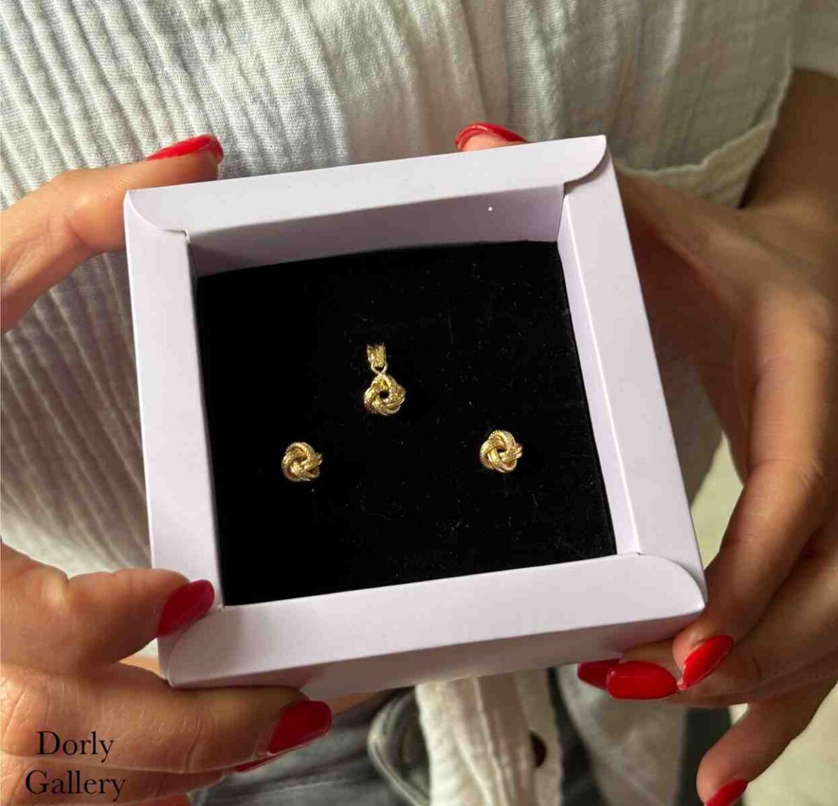 آویز طلا میخی گره زنانه دخترانه کادویی