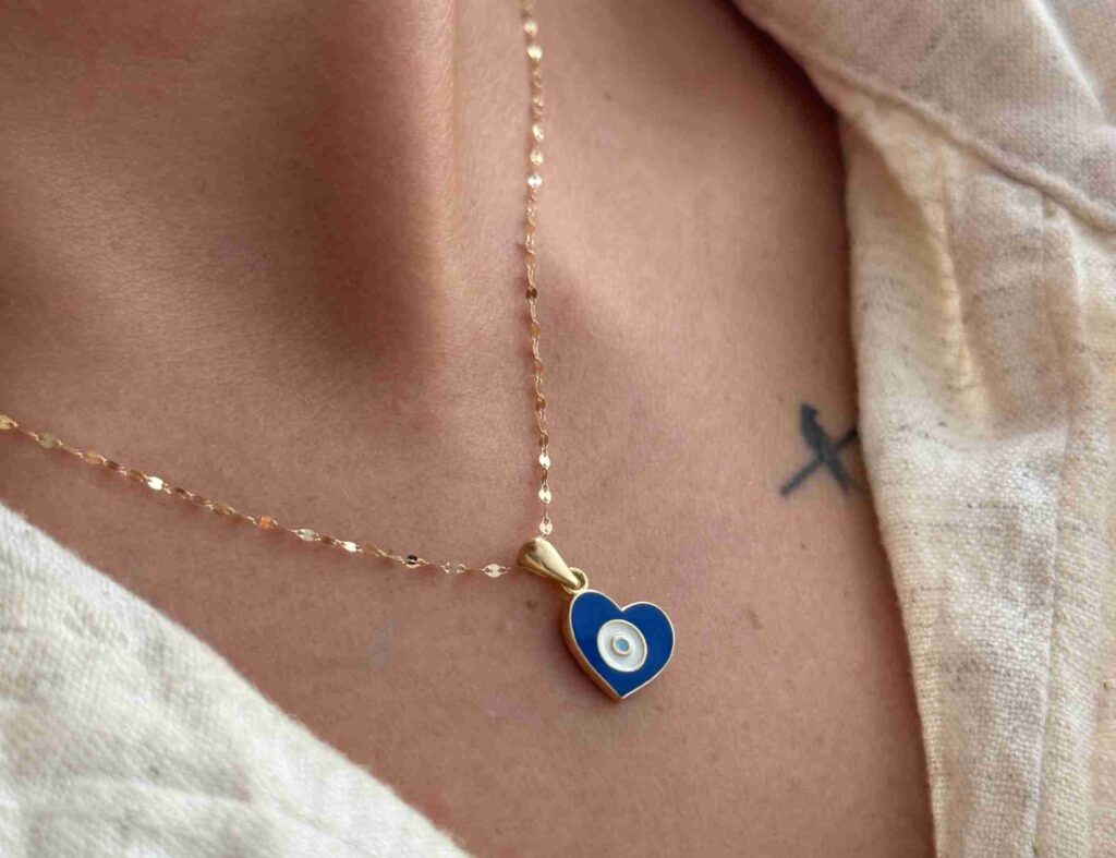 آویز طلا قلب مینا کاری چشم نظر دخترانه زنانه کادویی