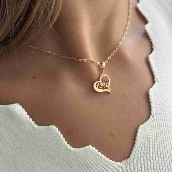 آویز طلای love  داخل قلب زنانه کادویی دخترانه