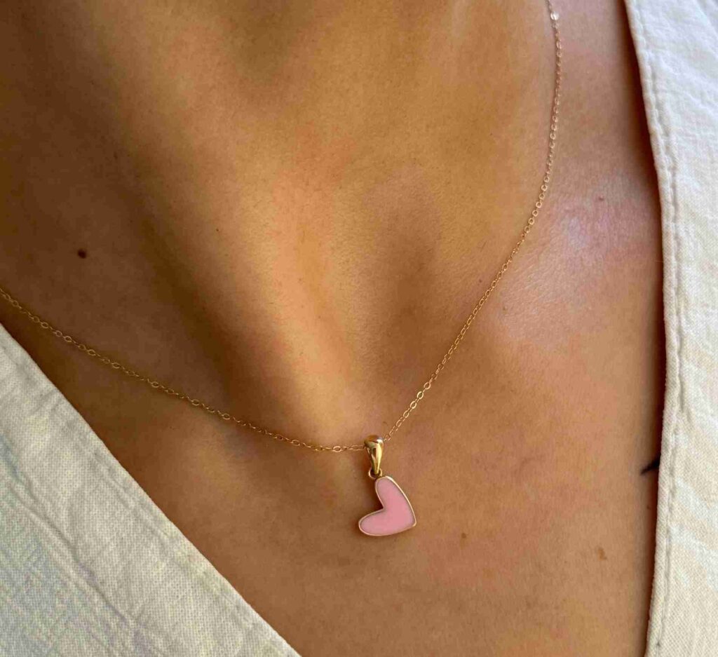 آویز طلا قلب مینا کاری صورتی کمرنگ زنانه دخترانه کادویی