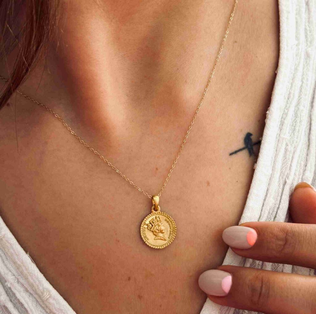 آویز طلا سکه ملکه زنانه دخترانه کادویی