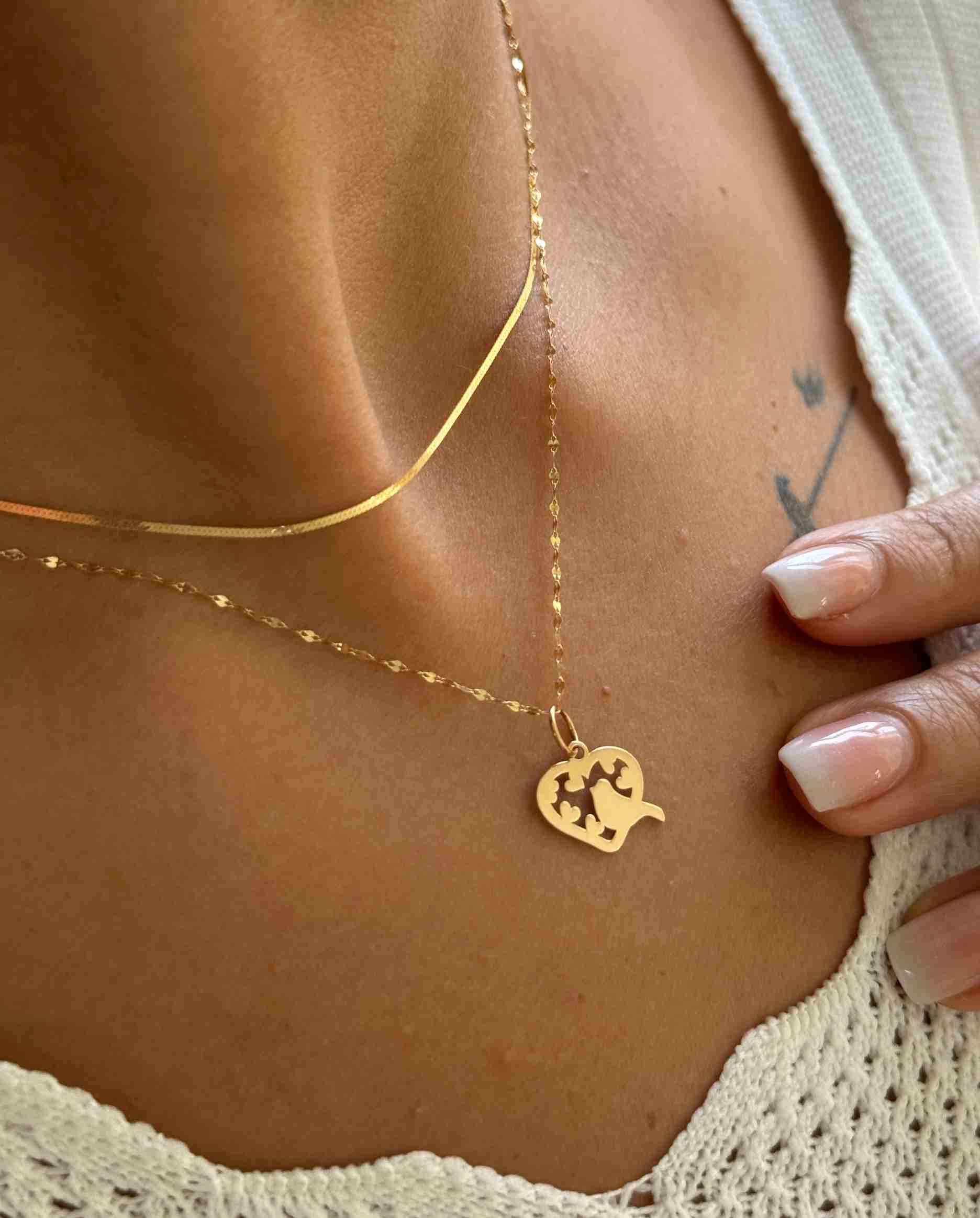 IMG_1306 آویز طلا پرنده داخل قلب لیزری دخترانه زنانه کادویی