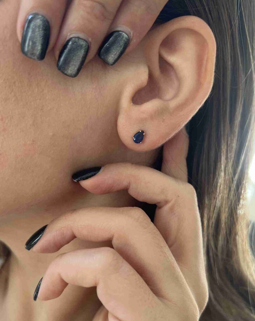 گوشواره طلا میخی مارکو ساده آبی زنانه دخترانه کادویی