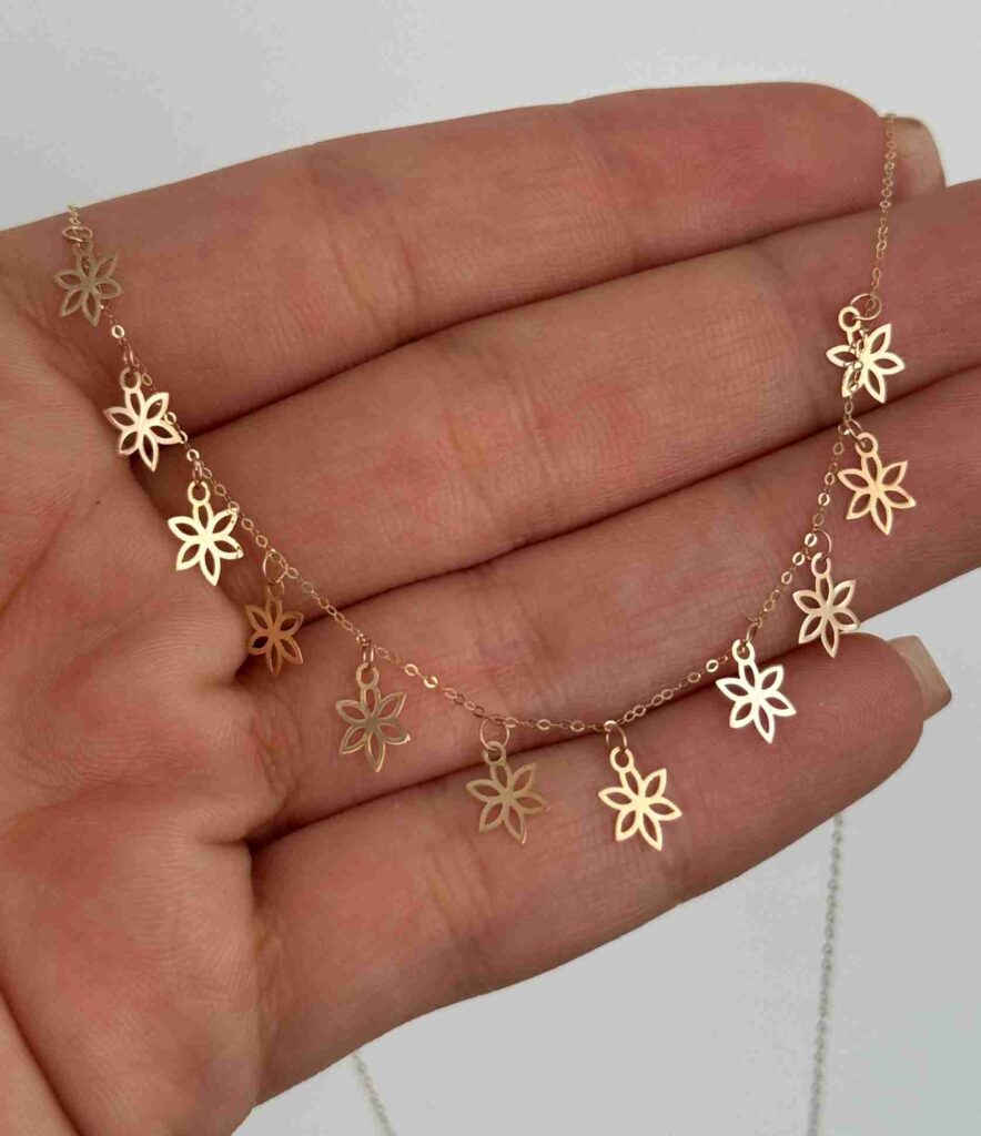 گردنبند طلا زنجیر متصل گل آویز زنانه دخترانه کادویی