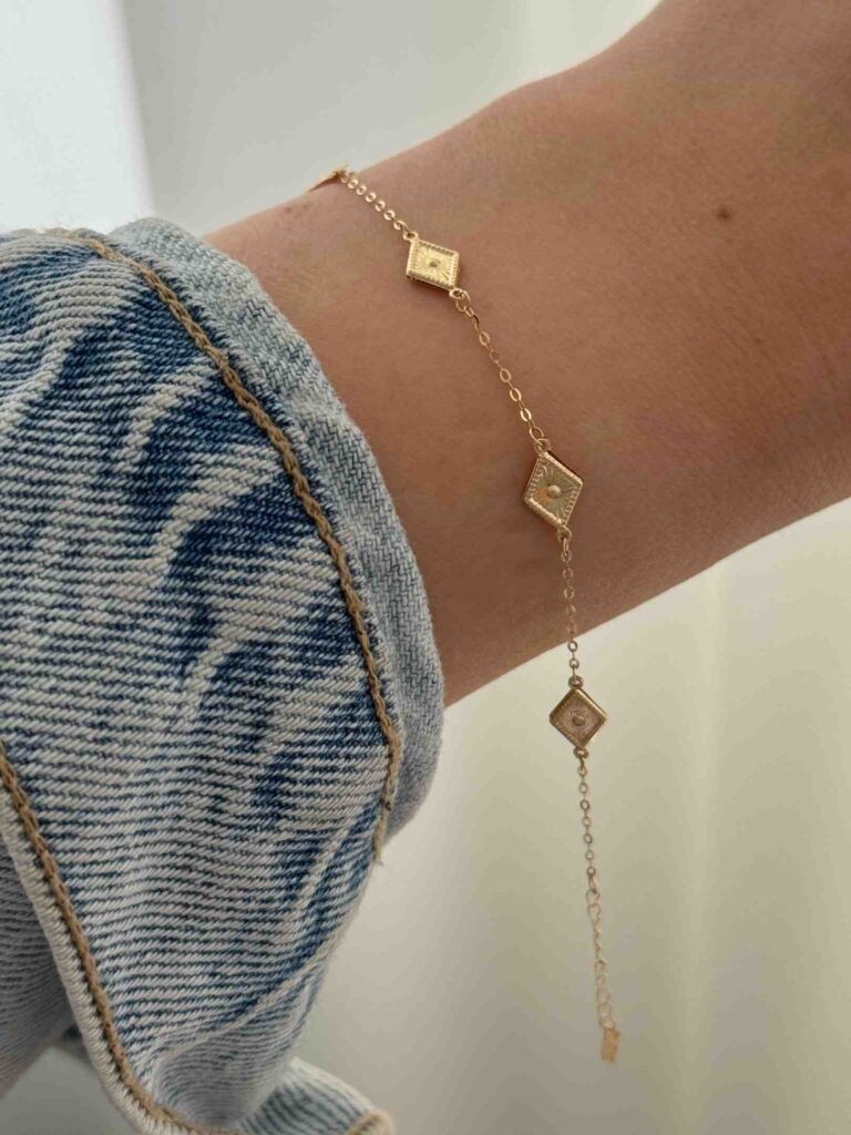 دستبند طلا زنجیری پنج لوزی تو پر زنانه دخترانه کادویی