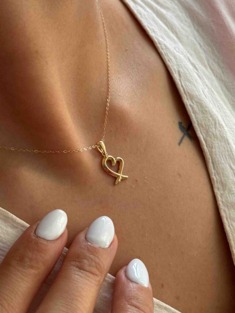 آویز طلا قلب تو خالی فانتزی زنانه دخترانه کادویی