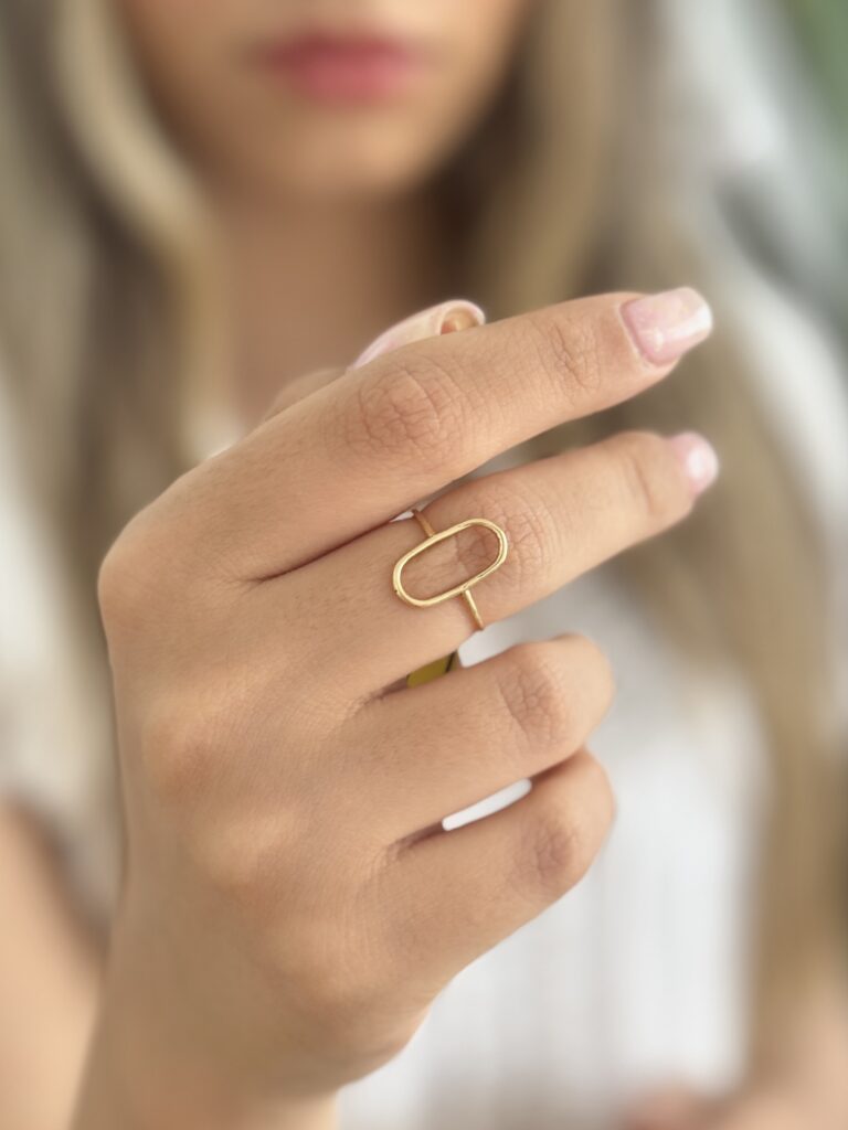 انگشتر طلا بیضی کشیده مفتولی زنانه دخترانه کادویی