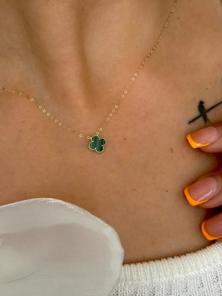 گردنبند طلا زنجیر متصل هرمس و ونکلیف سبز زنانه دخترانه کادویی