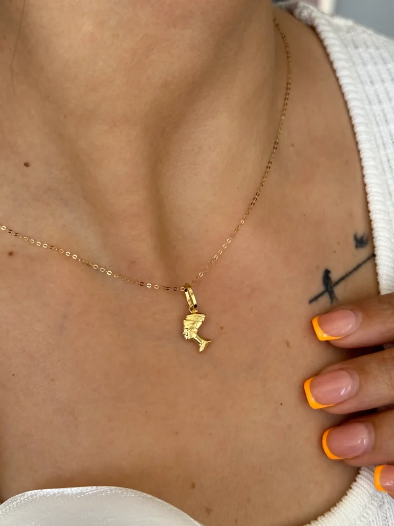 آویز طلا زن مصری زنانه دخترانه کادویی