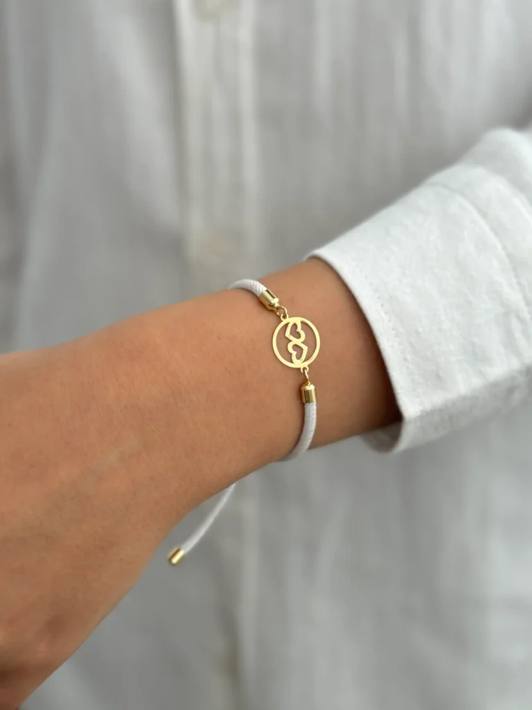 دستبند دایره و دو قلب برعکس زنانه دخترانه کادویی