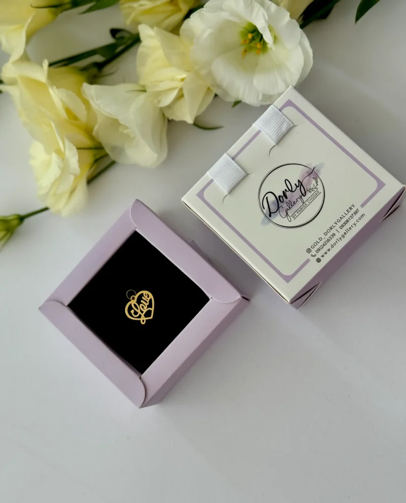 آویز طلا love و قلب فانتزی داخل قلب لیزری زنانه دخترانه کادویی