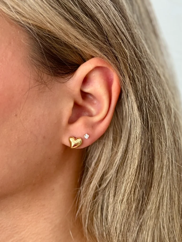 گوشواره طلا میخی قلب مینیمال برجسته زنانه دخترانه کادویی