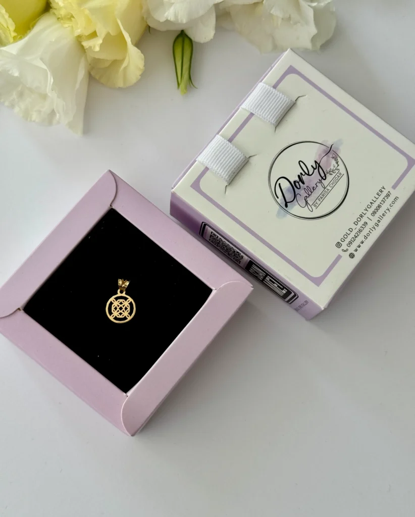 آویز طلا هشت ضلعی چهار گل در دایره لیزری زنانه دخترانه کادویی