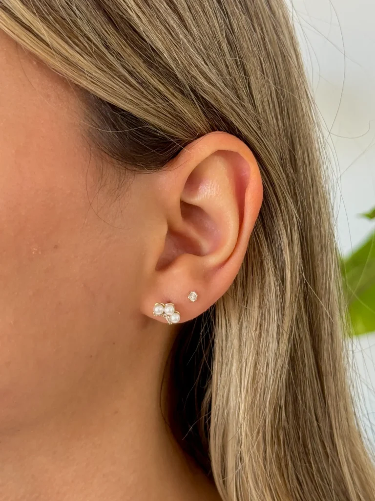 گوشواره طلا میخی تاج مرواریدی نگین دار زنانه دخترانه کادویی