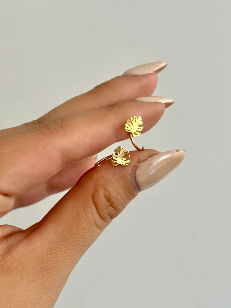 گوشواره طلا میخی گرد برگ انجیری زنانه دخترانه کادویی