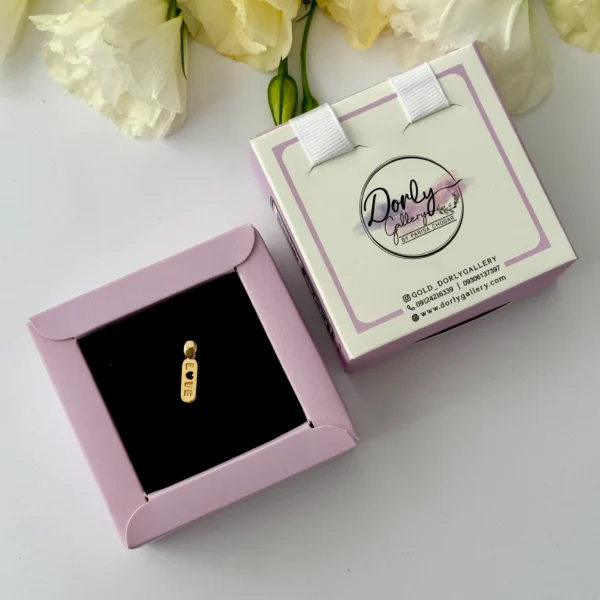 آویز طلا love در قاب بیضی عمودی زنانه دخترانه کادویی