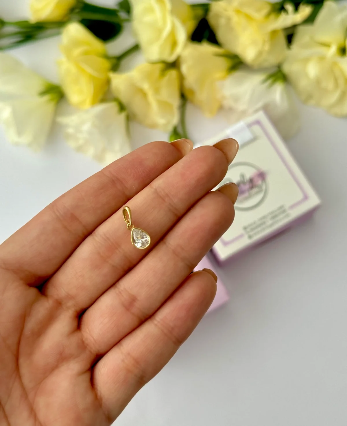آویز طلا مارکو اشکی سفید زنانه دخترانه کادویی