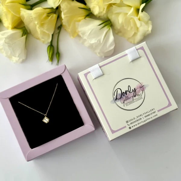 گردنبند طلا زنجیر متصل الماس سوارفسکی در مکعب زنانه دخترانه کادویی