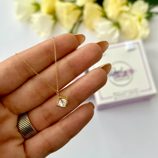 گردنبند طلا زنجیر متصل الماس سوارفسکی در مکعب زنانه دخترانه کادویی