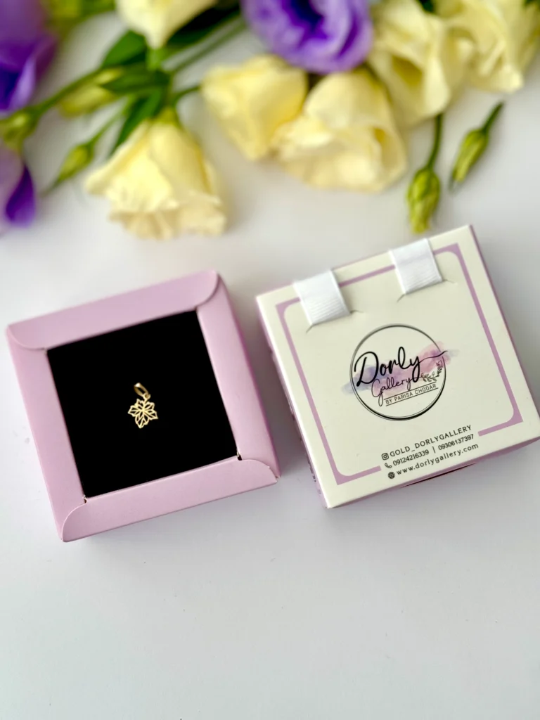 آویز طلا برگ چنار پاییزی ریخته زنانه دخترانه کادویی