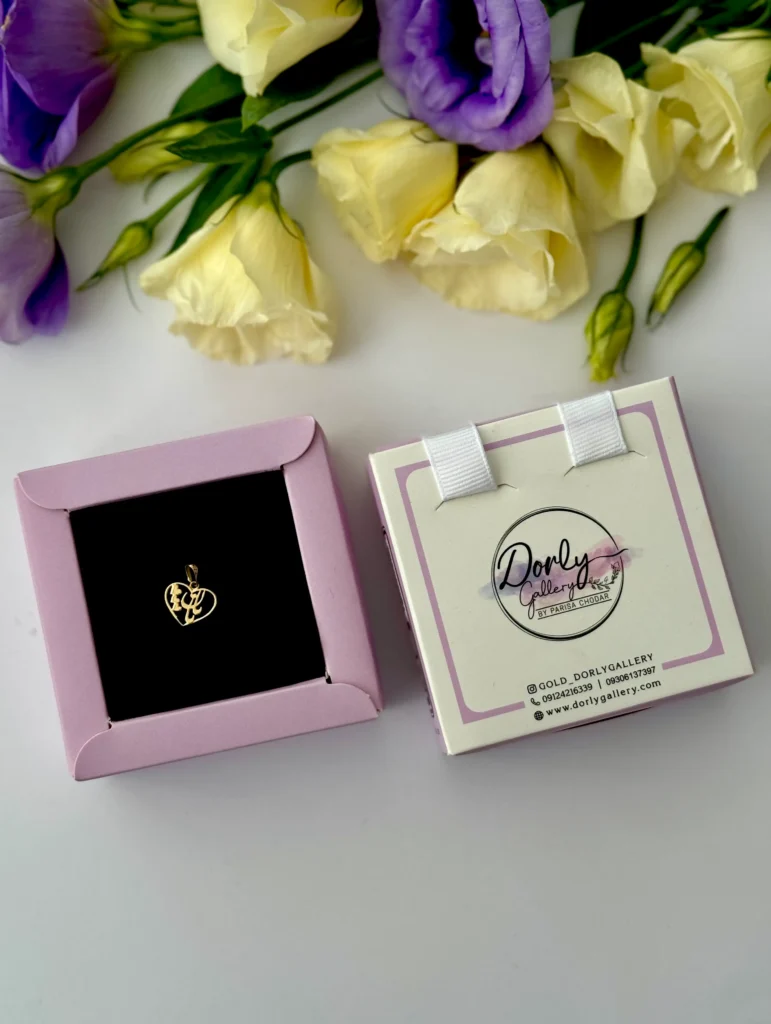 آویز طلا مامان و سه قلب در قلب تو خالی زنانه دخترانه کادویی