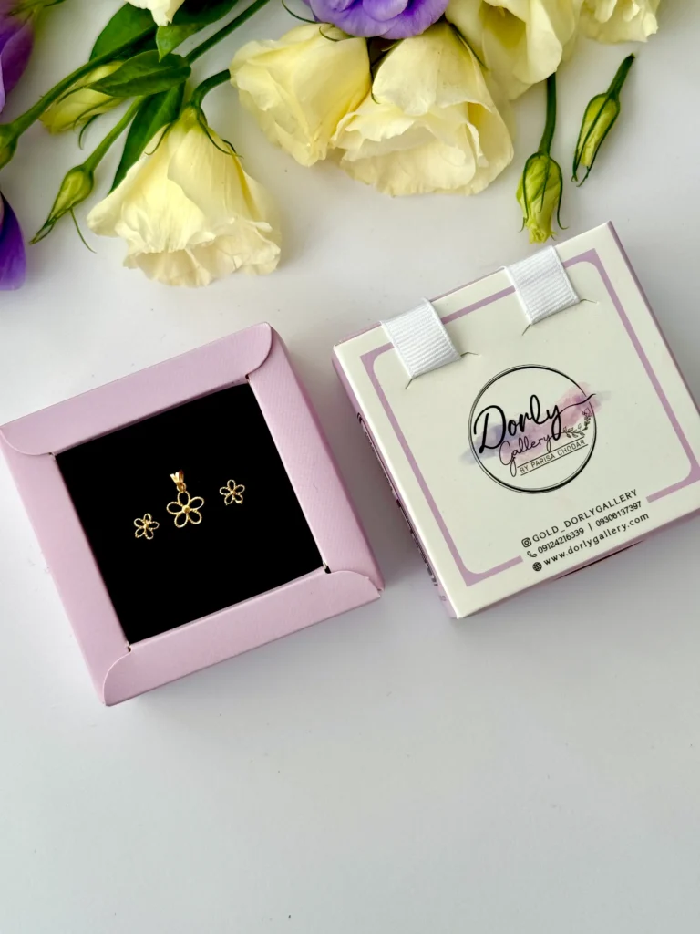 نیم ست طلا گل پنج پر نقطه نقطه زنانه دخترانه کادویی