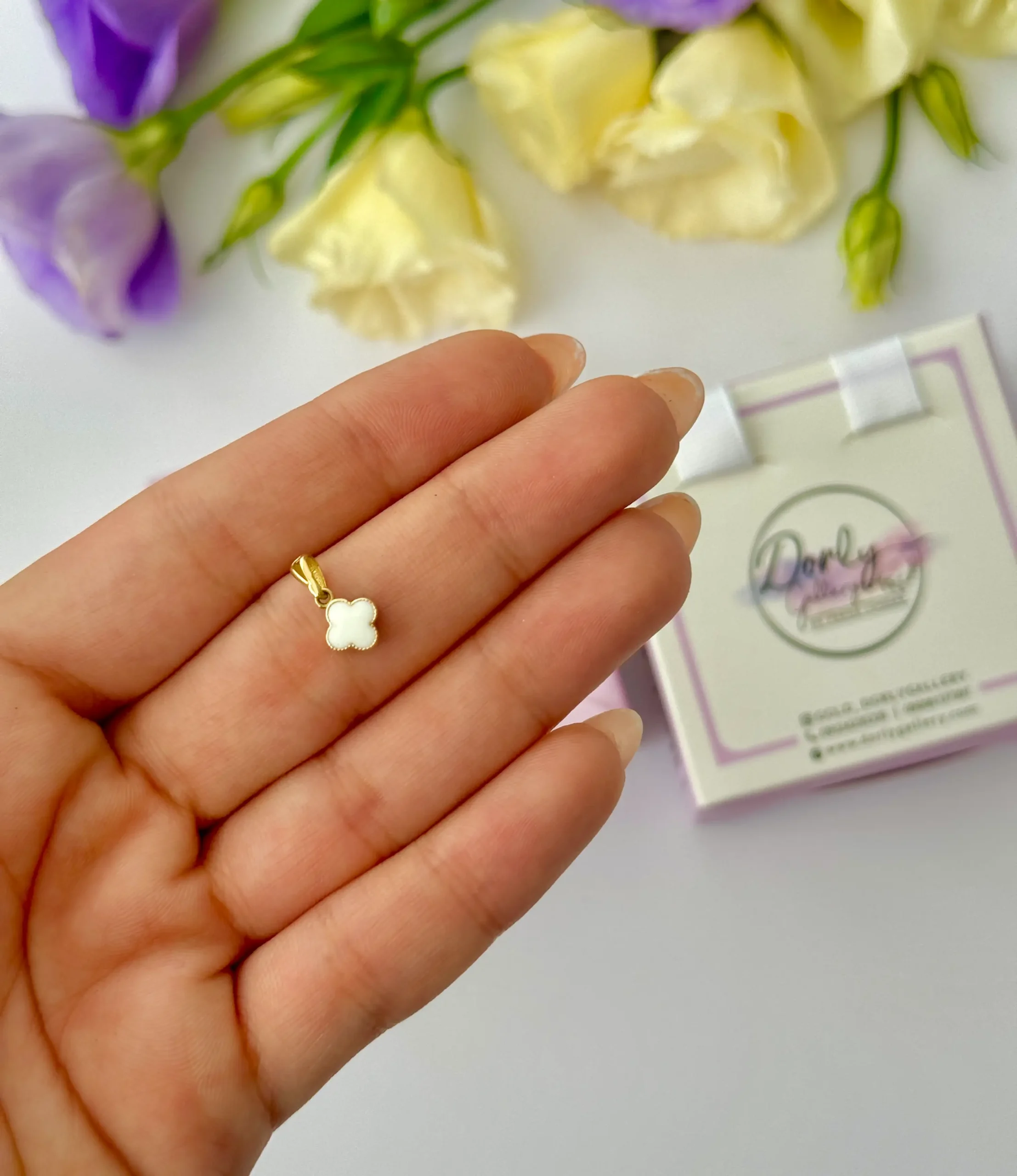 IMG_5506 آویز طلا ونکلیف دو رو سفید و مشکی میناکاری زنانه دخترانه کادویی