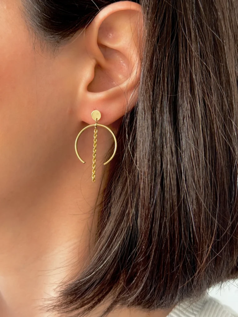 گوشواره طلا میخی پولک هلال و زنجیر طنابی آویز زنانه دخترانه کادویی