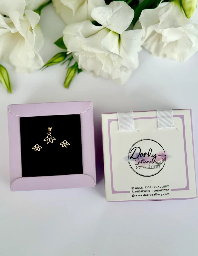 نیم ست طلا لوتوس خطی زنانه دخترانه کادویی