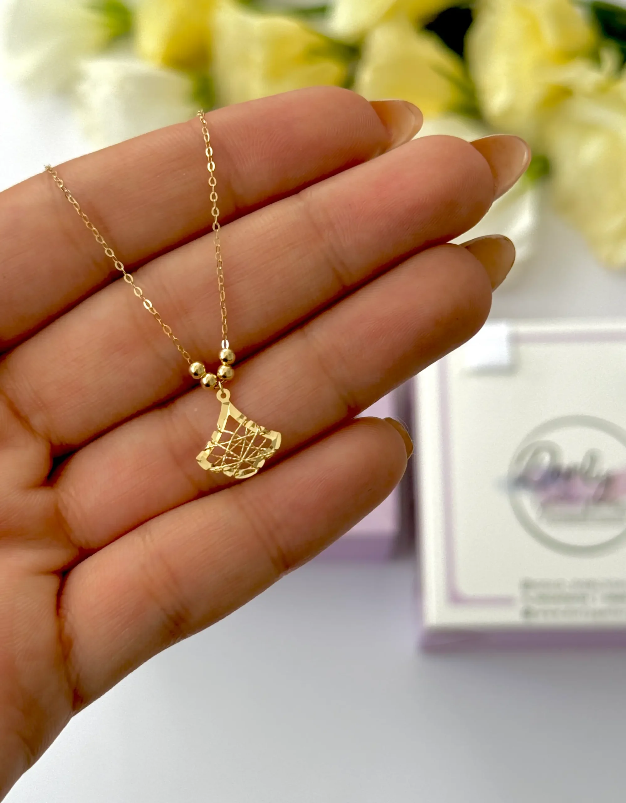 IMG_4676 گردنبند طلا زنجیر متصل هرمس چهار گوی و باد بزن تار و پودی سه بعدی آویز زنانه دخترانه کادویی