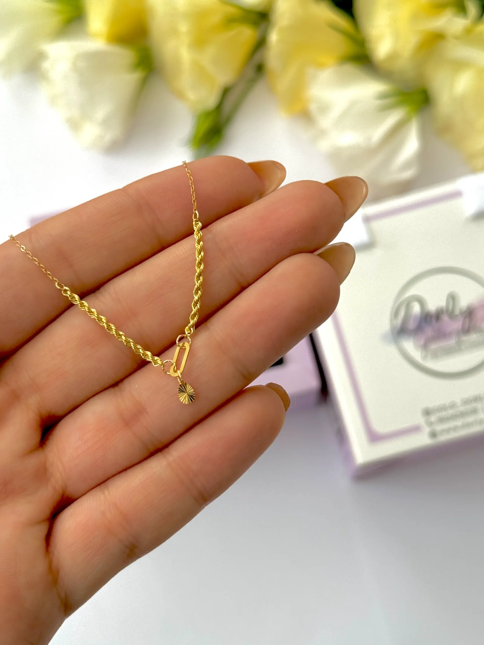 IMG_4684 گردنبند طلا زنجیر متصل هرمس و طنابی اشک تراش دار آویز زنانه دخترانه کادویی