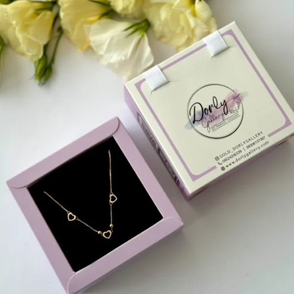 گردنبند طلا زنجیر متصل ابریشمی سه قلب و دو گوی زنانه دخترانه کادویی