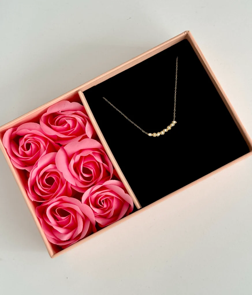 گردنبند طلا زنجیر متصل هرمس و هشت اشک نگینی زنانه دخترانه کادویی