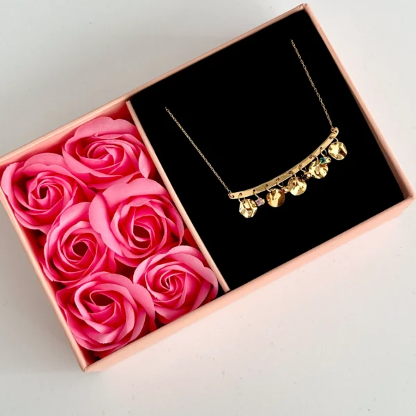 گردنبند طلا زنجیر متصل هرمس دایره چکشی و گوی نگین دار رنگی زنانه دخترانه کادویی