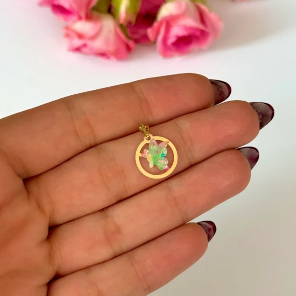 آویز طلا دایره و پروانه نیمه سنگی سبز شاینی زنانه دخترانه کادویی