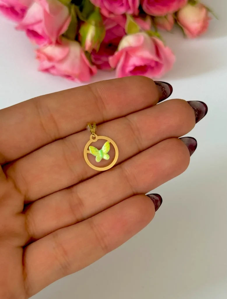 آویز طلا دایره و پروانه سنگی زرد و سبز شاینی زنانه دخترانه کادویی