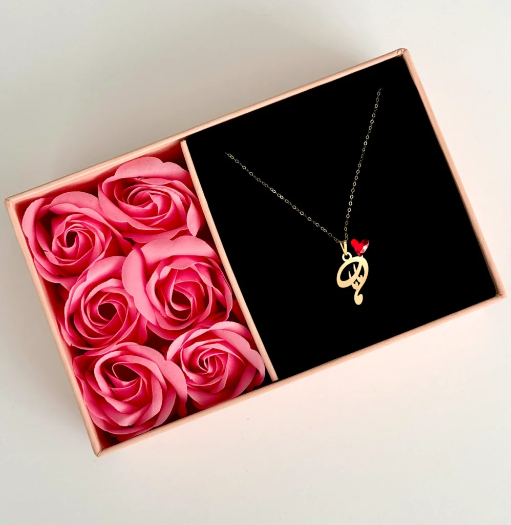آویز طلا مامان کشیده سنگ قلبی قرمز زنانه دخترانه کادویی