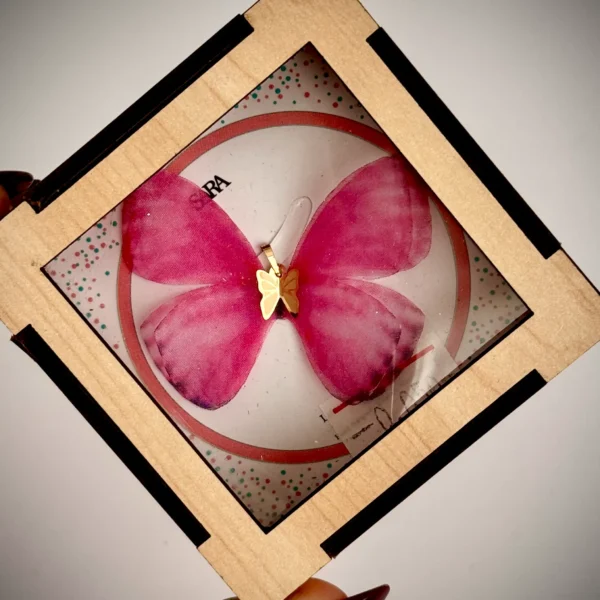 آویز طلا پروانه پارچه ای سرخابی مشکی کادویی