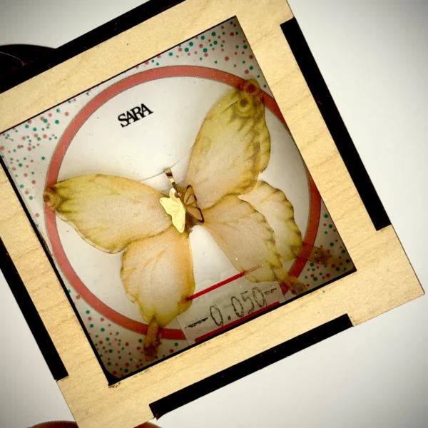 آویز طلا پروانه پارچه ای طلایی مشکی کادویی