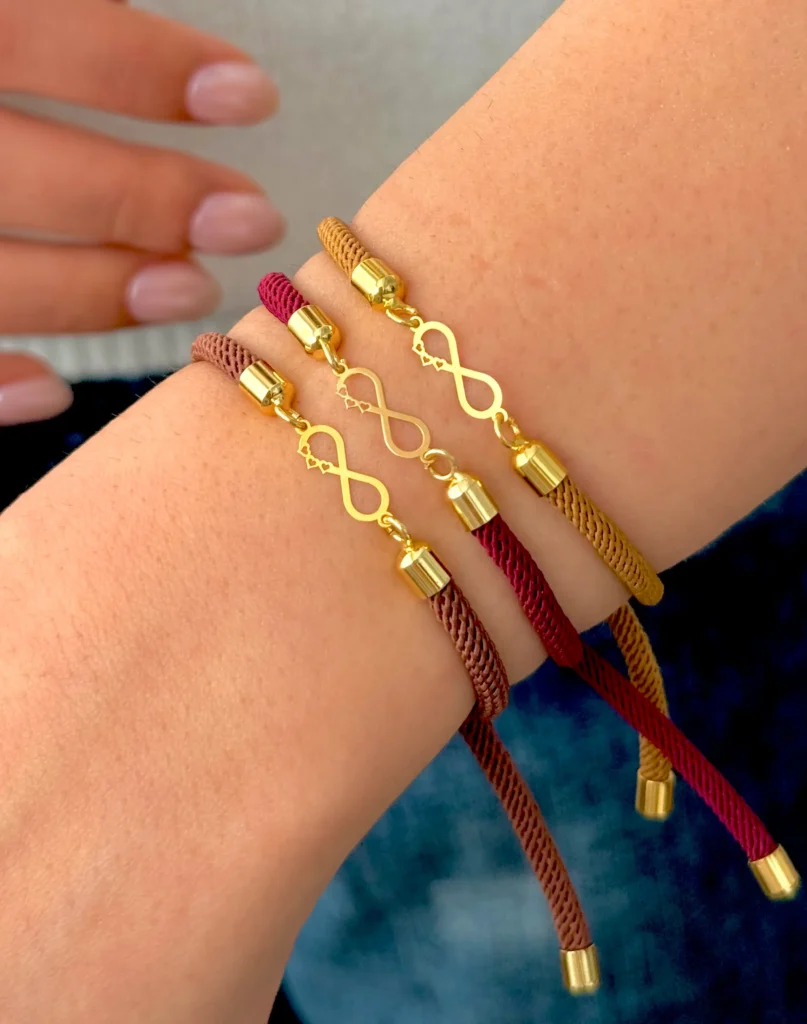 دستبند بند رنگی بی نهایت و سه قلب زنانه دخترانه کادویی