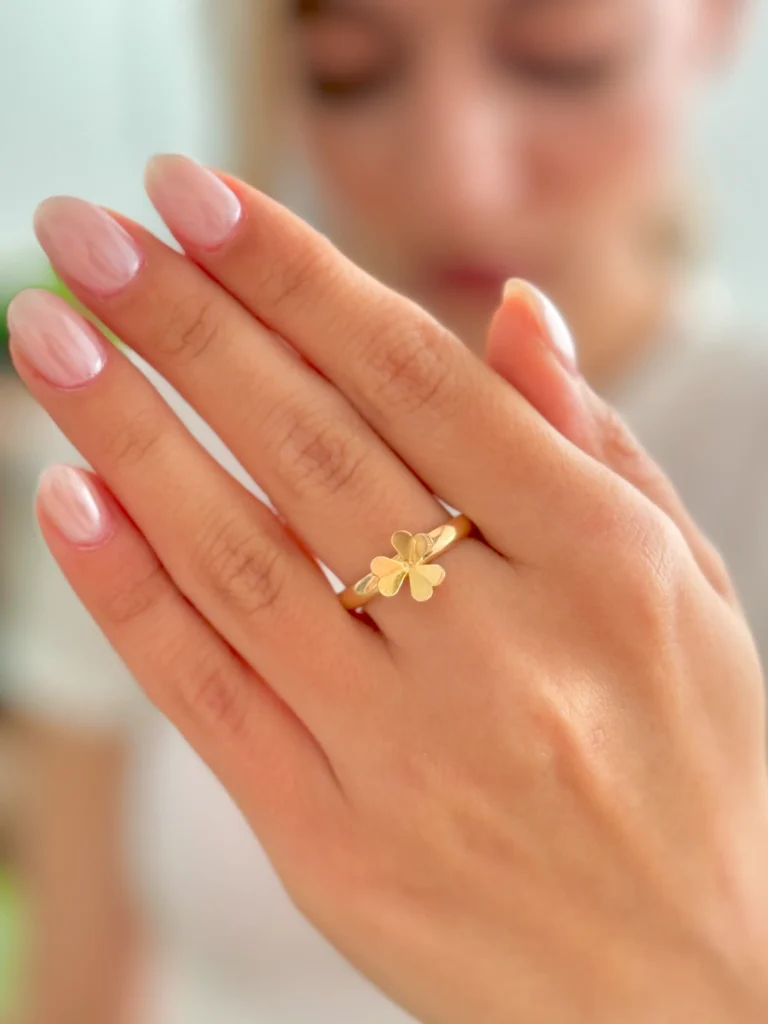 انگشتر طلا گل شش پر زنانه دخترانه کادویی