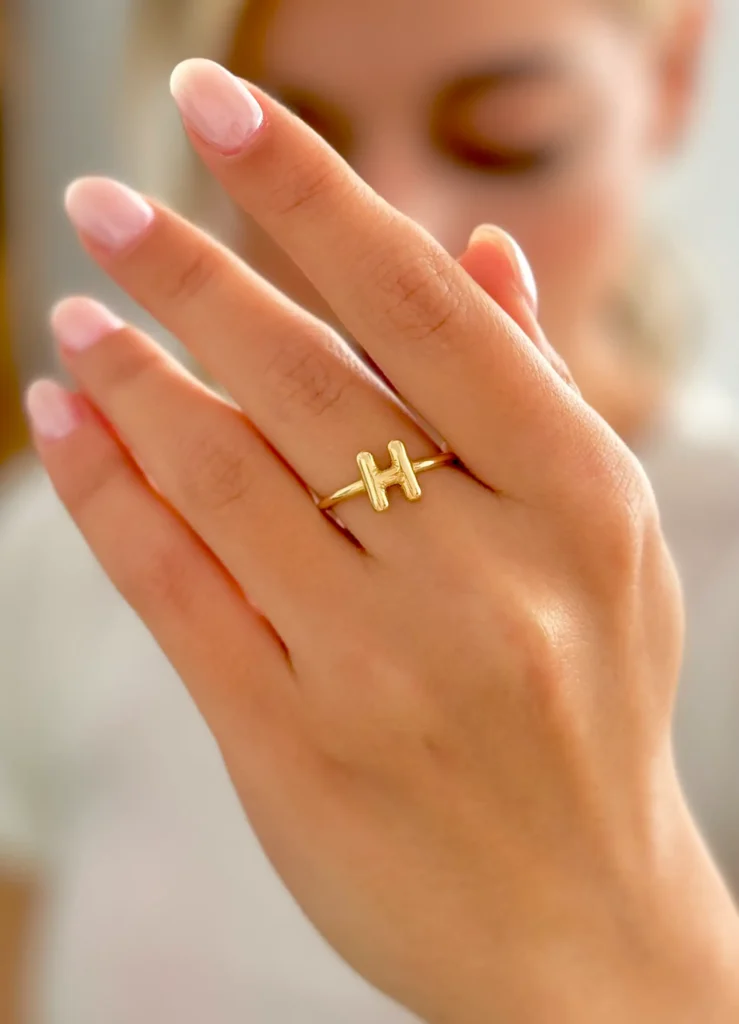 انگشتر طلا حرف H بادکنکی زنانه دخترانه کادویی